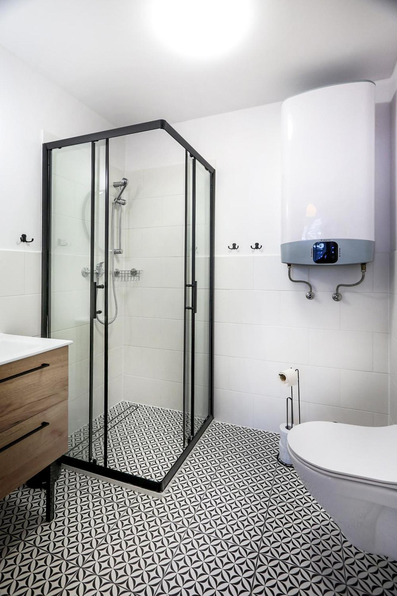 Fully-Furnished Apartment With Air Conditioning For Families, Cracow Old Town Krakow Exterior photo