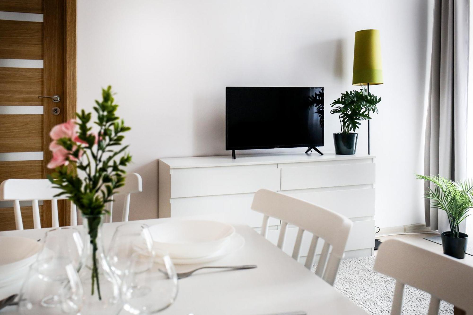 Fully-Furnished Apartment With Air Conditioning For Families, Cracow Old Town Krakow Exterior photo